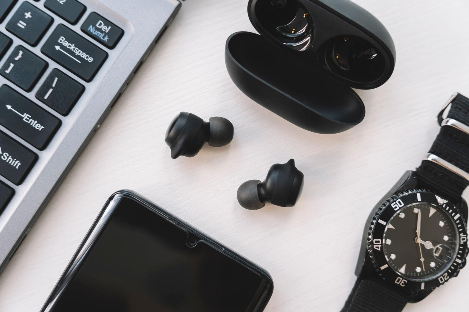 Gadgets & Electronics